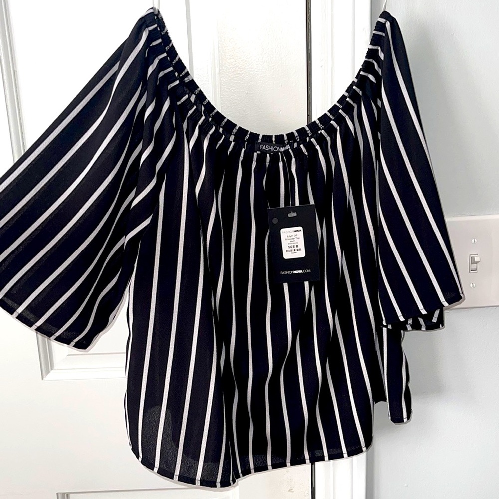 Black and white off shoulder top